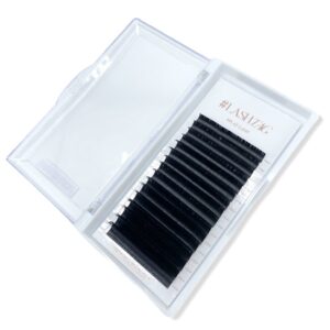 FlatLashes,