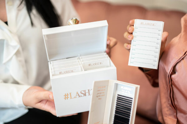 Rose All Day Luxury Silk Lashes CC Krul